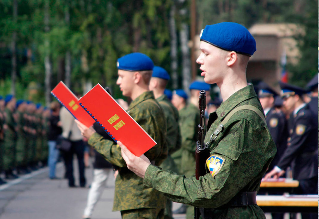 Призыв в армию (2018) в Украине: осень и весна, сколько длится срочная служба Призыв в армию (2018) в Украине: осень и весна, сколько длится срочная служба